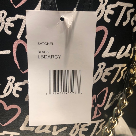 NWT Betsey Johnson Dome Satchel LBDARCY bag 💋💋💋 - Picture 6 of 6